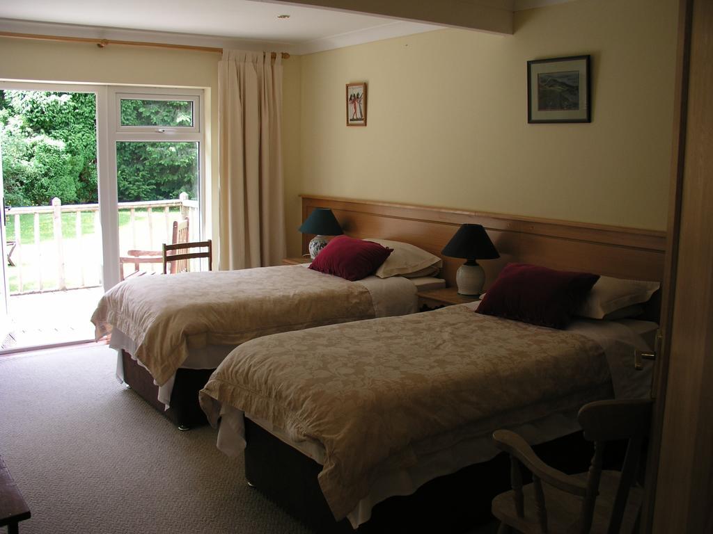 Lakeland Midsummer Lakehouse Oughterard Εξωτερικό φωτογραφία