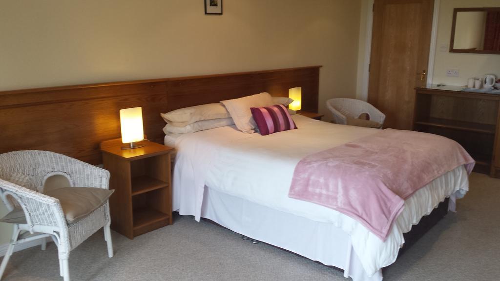 Lakeland Midsummer Lakehouse Oughterard Εξωτερικό φωτογραφία